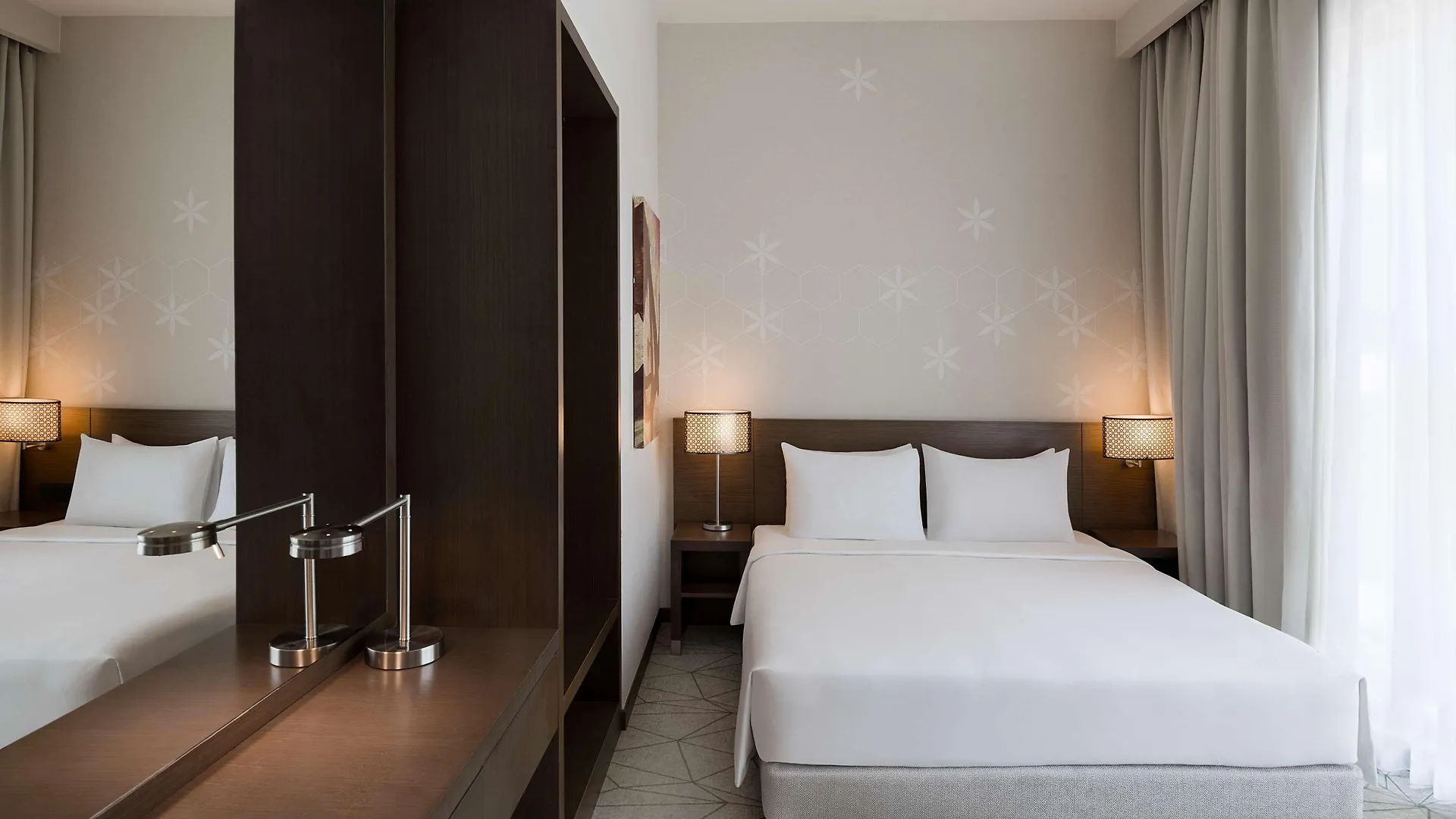 Hyatt Place Dubai Al Rigga Hotel