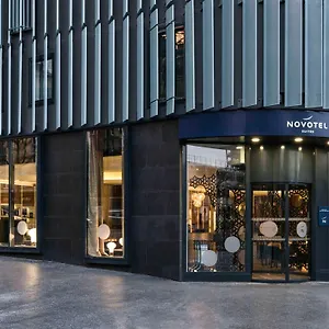 **** Hotel Novotel Expo Porte De Versailles Francja