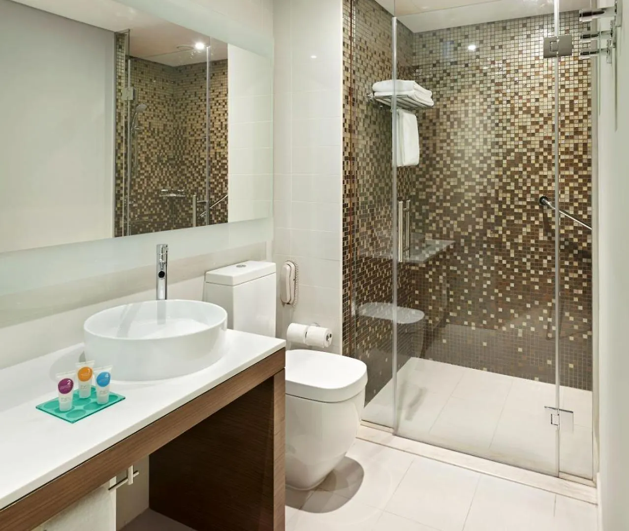 Hyatt Place Dubai Al Rigga Hotel