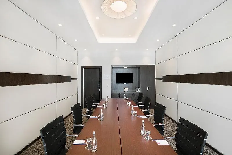 Hyatt Place Dubai Al Rigga